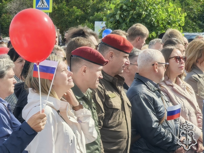 В Карелии личный состав территориального управления Росгвардии принял участие в праздновании дня флага