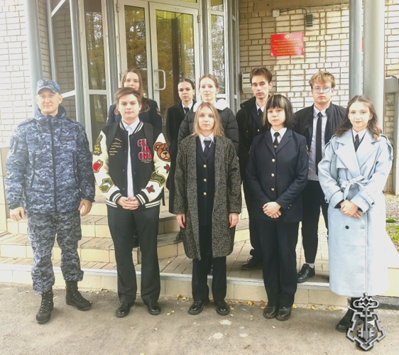 Студенты российской правовой академии познакомились с работой отдела вневедомственной охраны