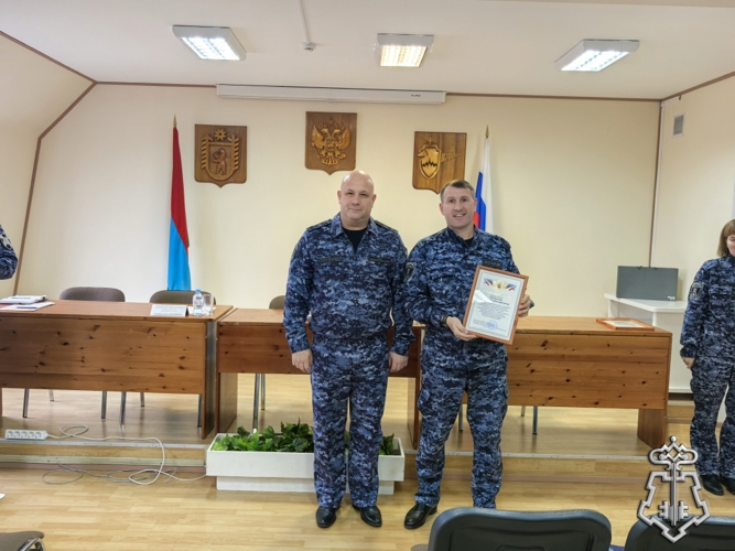 В КАРЕЛЬСКОЙ СТОЛИЦЕ СОСТОЯЛИСЬ ТОРЖЕСТВЕННЫЕ МЕРОПРИЯТИЯ ПО СЛУЧАЮ ДНЯ ВНЕВЕДОМСТВЕННОЙ ОХРАНЫ РОСГВАРДИИ