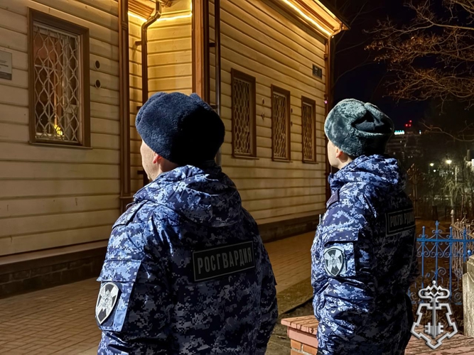 В КАРЕЛИИ БЕЗОПАСНОСТЬ ПРАЗДНОВАНИЯ ПРАВОСЛАВНОЙ ПАСХИ ОБЕСПЕЧИЛИ СОТРУДНИКИ РОСГВАРДИИ