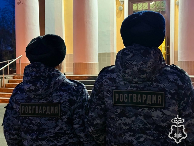 В КАРЕЛИИ БЕЗОПАСНОСТЬ ПРАЗДНОВАНИЯ ПРАВОСЛАВНОЙ ПАСХИ ОБЕСПЕЧИЛИ СОТРУДНИКИ РОСГВАРДИИ