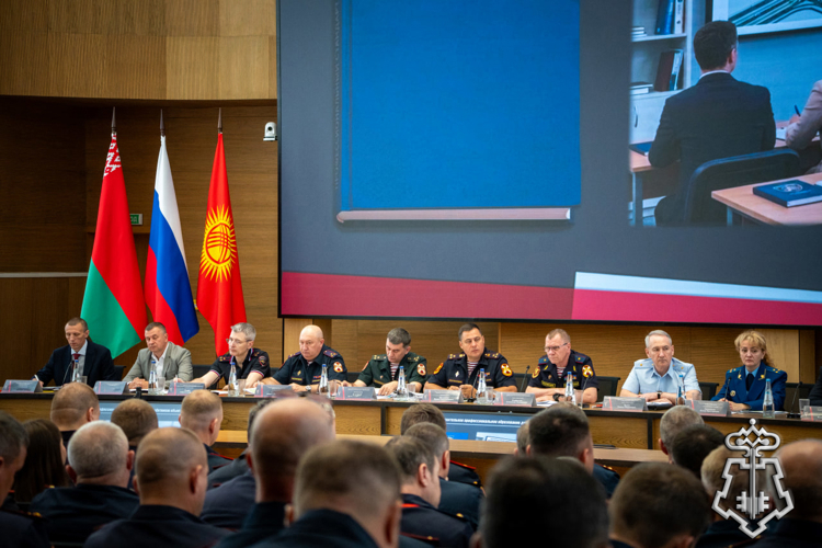Руководство вневедомственной охраны Карелии приняло участие во Всероссийском совещание-семинаре в Нижнем Новгороде
